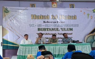 Gelar Halalbihalal, Yayasan Keluarga Muslim Lampung Perkuat Sinergi Lintas Unit TK-SD-SMP IT Bustanul Ulum untuk Wujudkan Karakter Islami